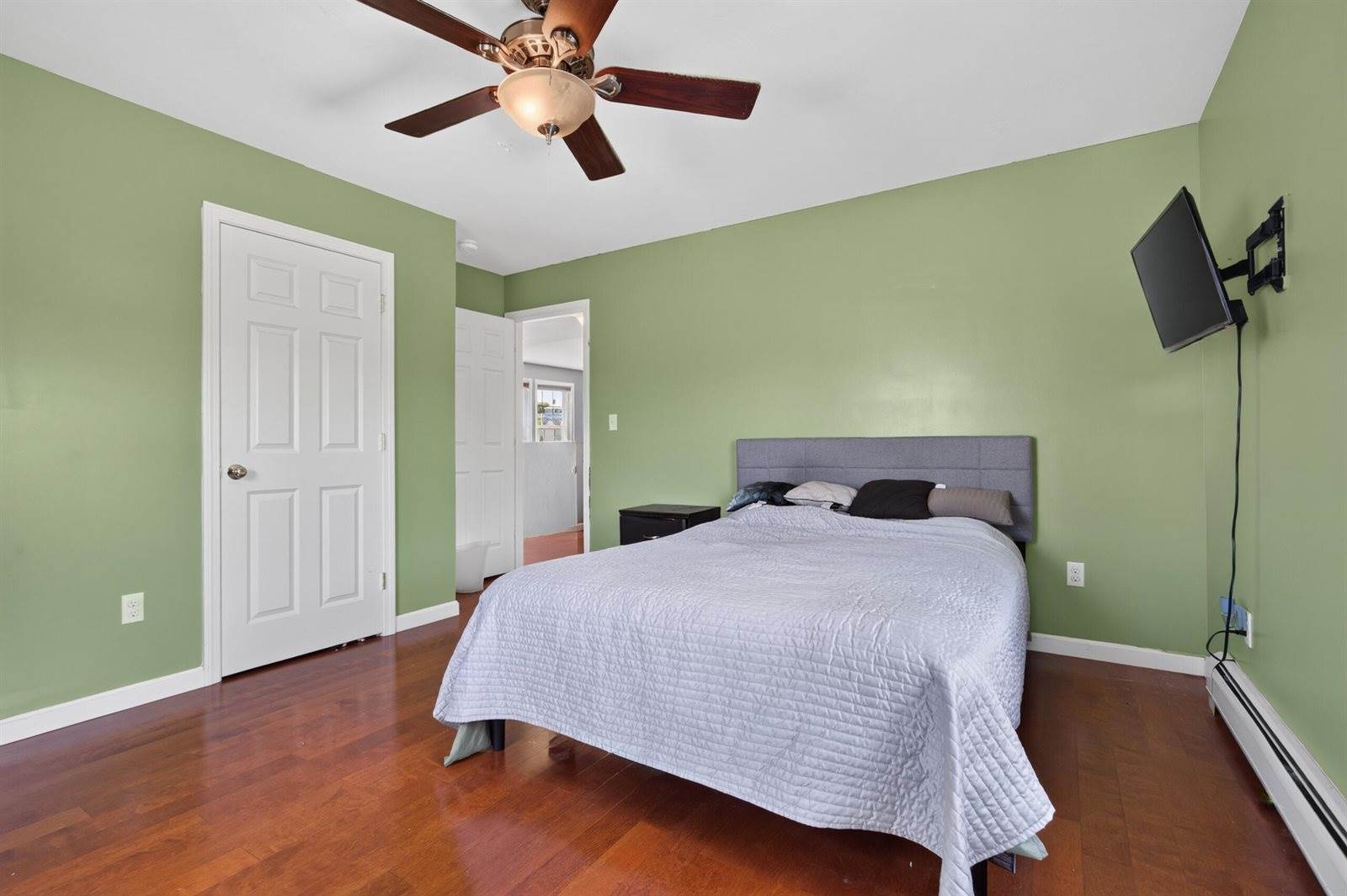 44 Whisper Drive, Bangor, ME 04401