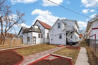 3529 North 11th St, Milwaukee, WI 53206