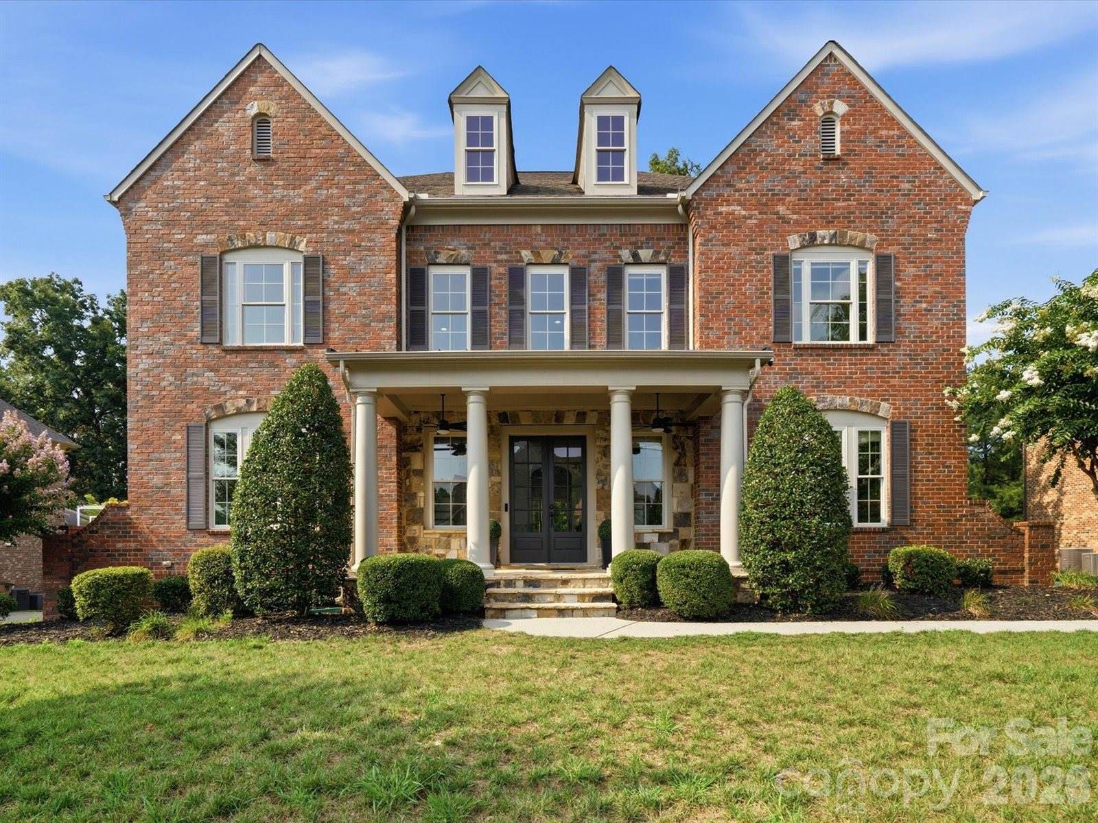 1004 Viscount Drive, Matthews, NC 28104