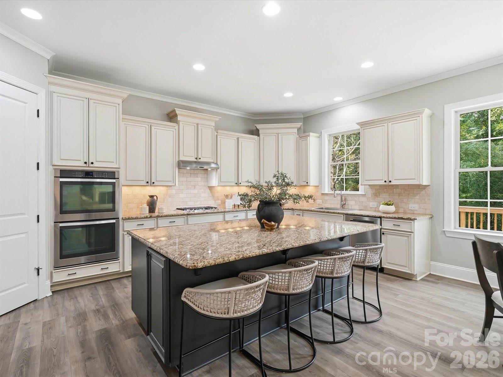 1004 Viscount Drive, Matthews, NC 28104