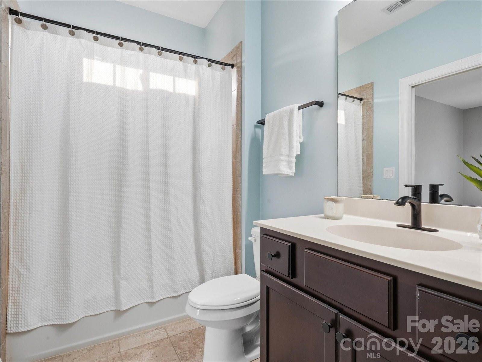 1004 Viscount Drive, Matthews, NC 28104