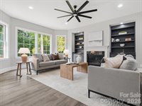 1004 Viscount Drive, Matthews, NC 28104