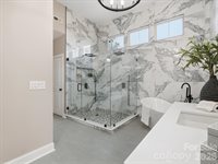 1004 Viscount Drive, Matthews, NC 28104