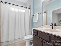1004 Viscount Drive, Matthews, NC 28104