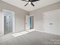 1004 Viscount Drive, Matthews, NC 28104