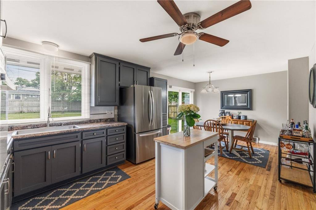 7321 Robinson Street, Overland Park, KS 66204