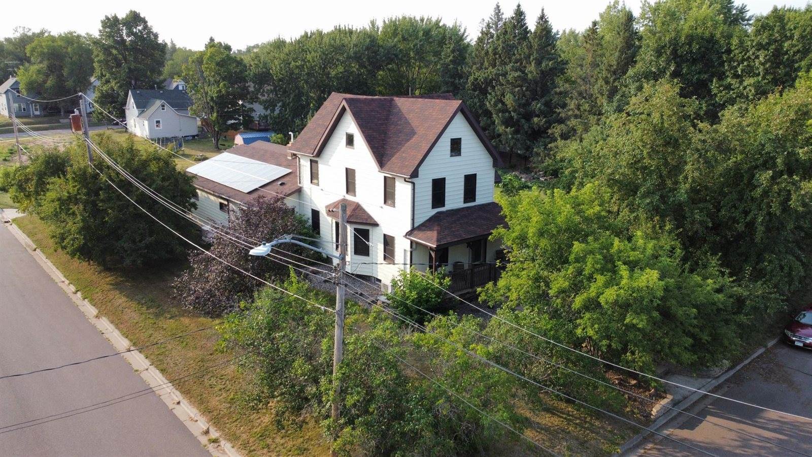 401 River Bluff Avenue, Sandstone, MN 55072
