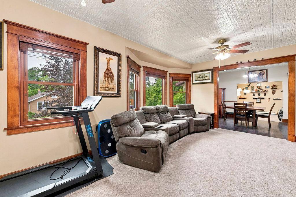 401 River Bluff Avenue, Sandstone, MN 55072