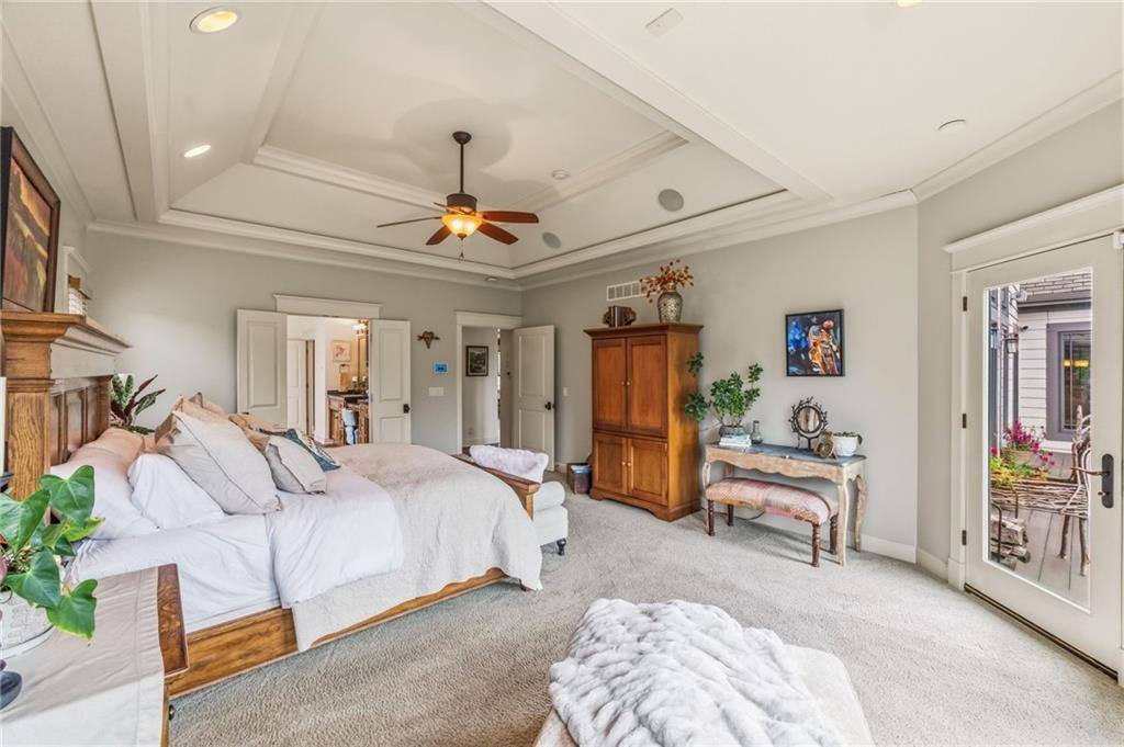 7435 Deer Ridge Drive, Shawnee, KS 66227