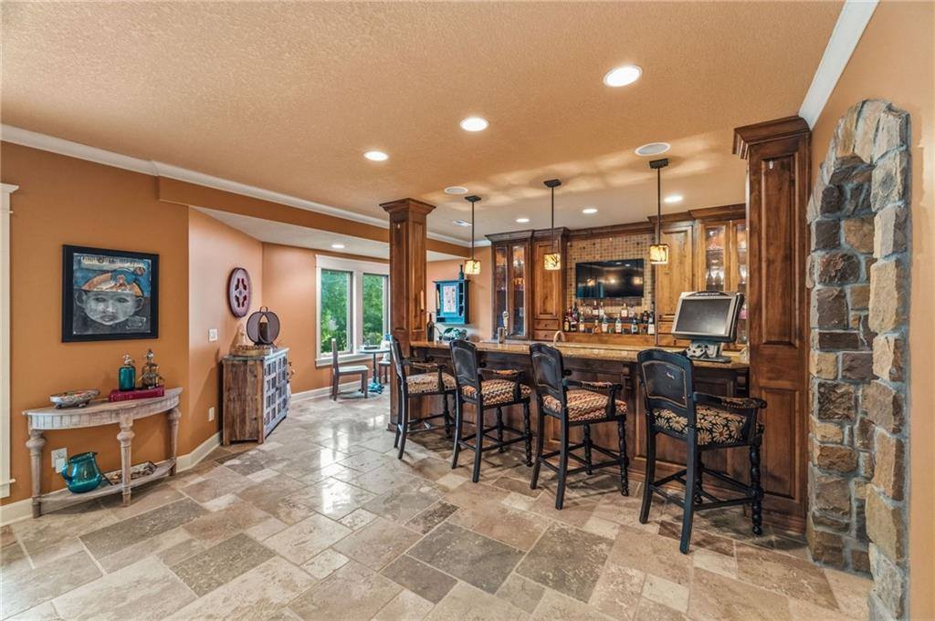 7435 Deer Ridge Drive, Shawnee, KS 66227