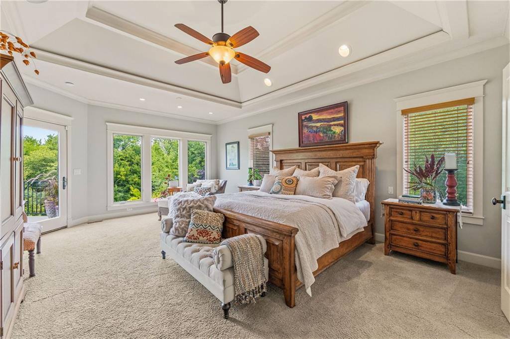 7435 Deer Ridge Drive, Shawnee, KS 66227