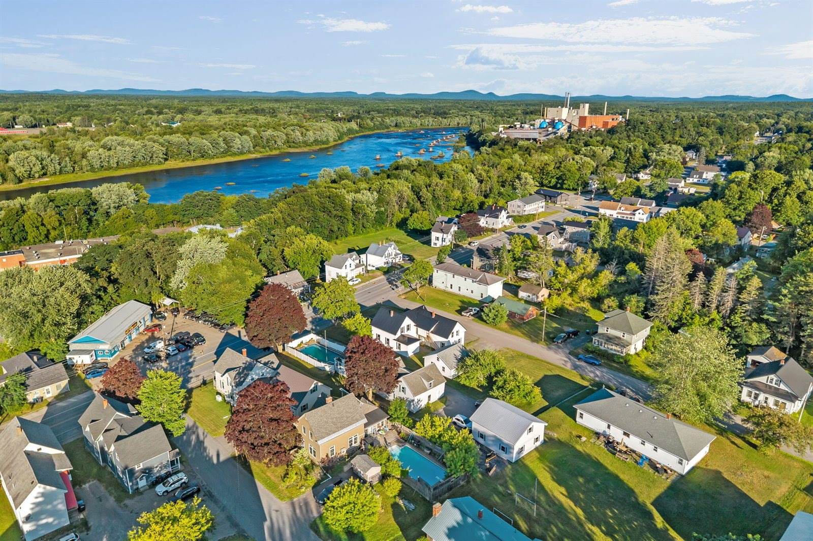 543 Main Street, Old Town, ME 04468