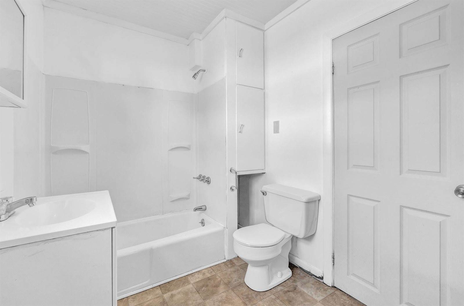 543 Main Street, Old Town, ME 04468