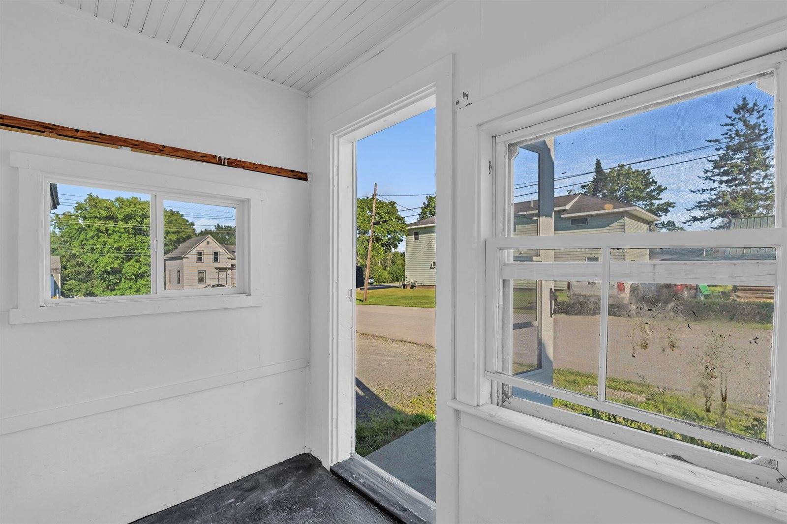 543 Main Street, Old Town, ME 04468