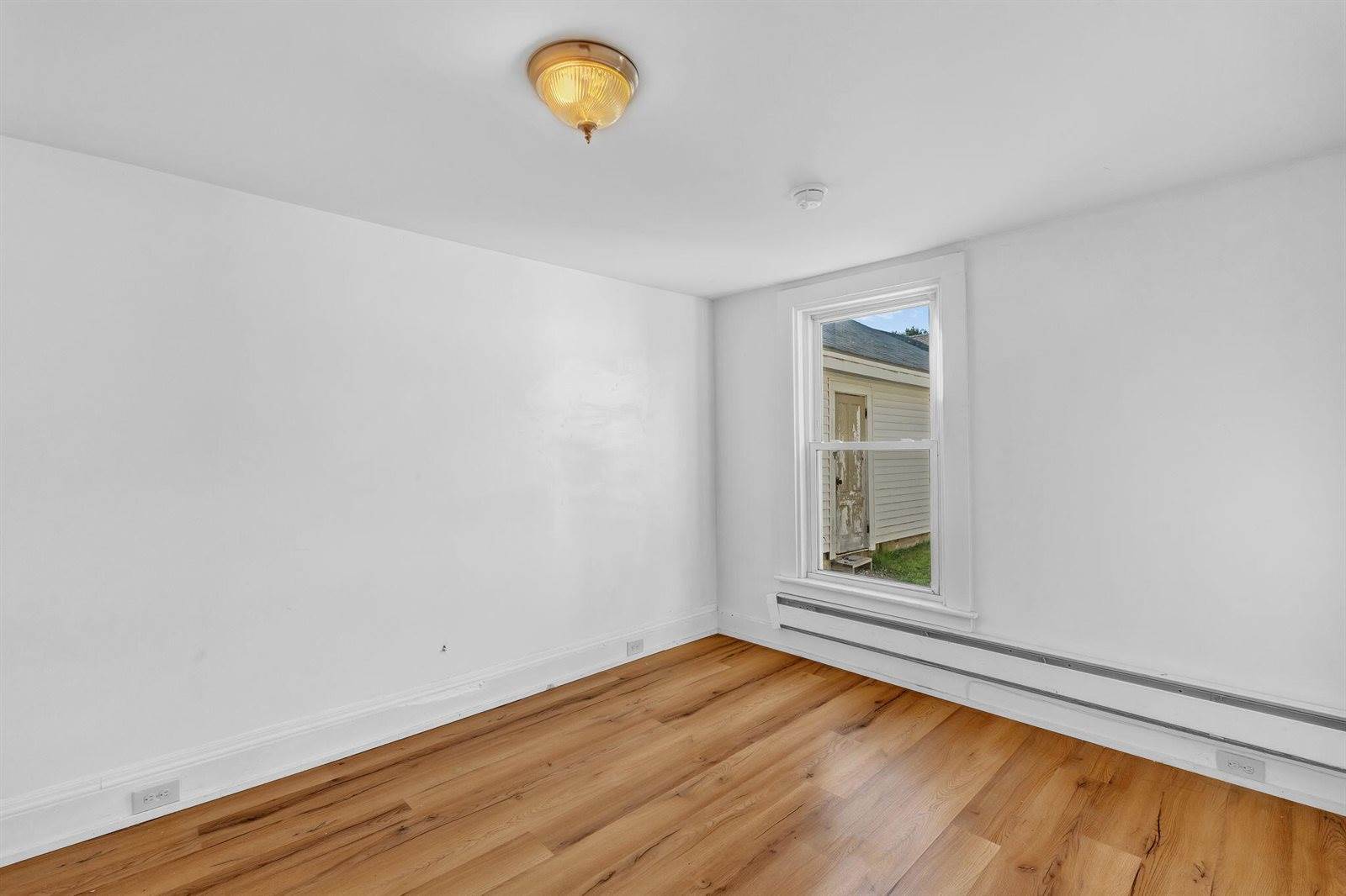 543 Main Street, Old Town, ME 04468
