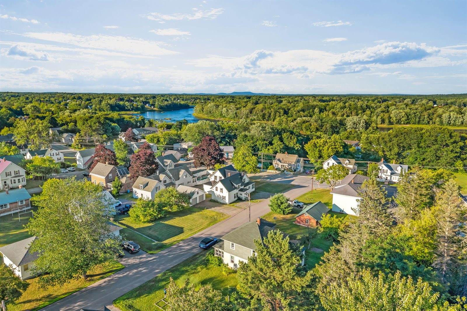 543 Main Street, Old Town, ME 04468