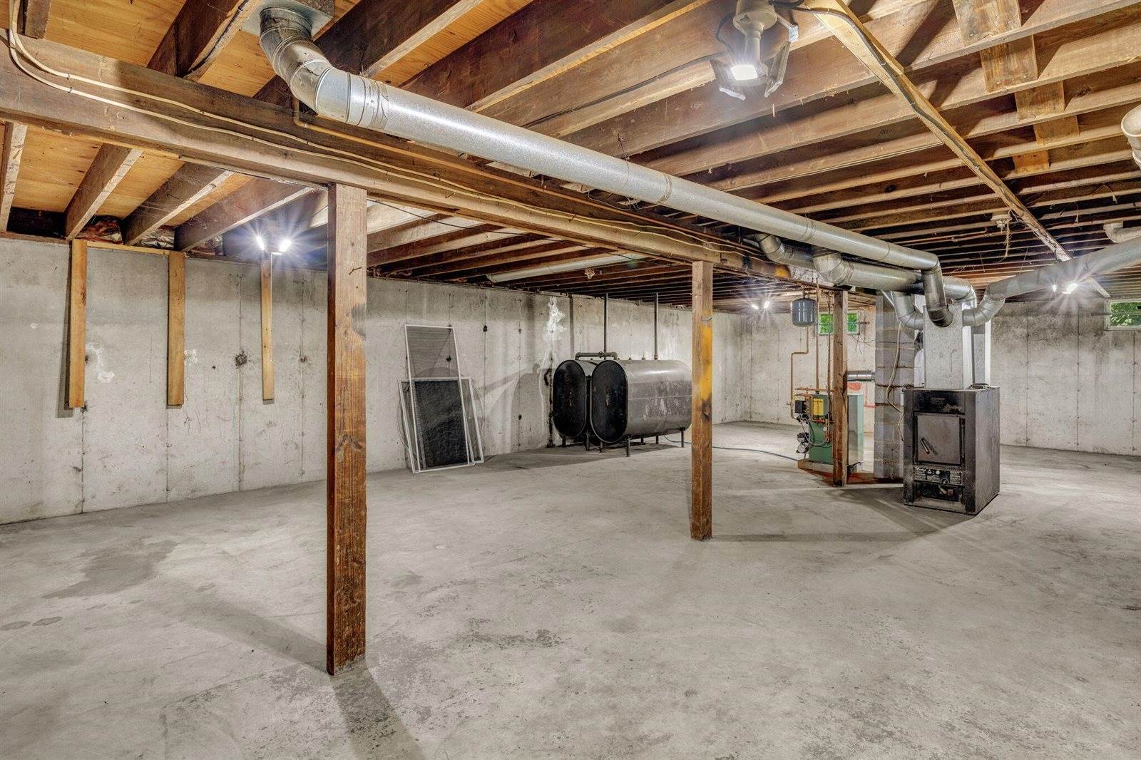 732 Main Street, Corinth, ME 04427