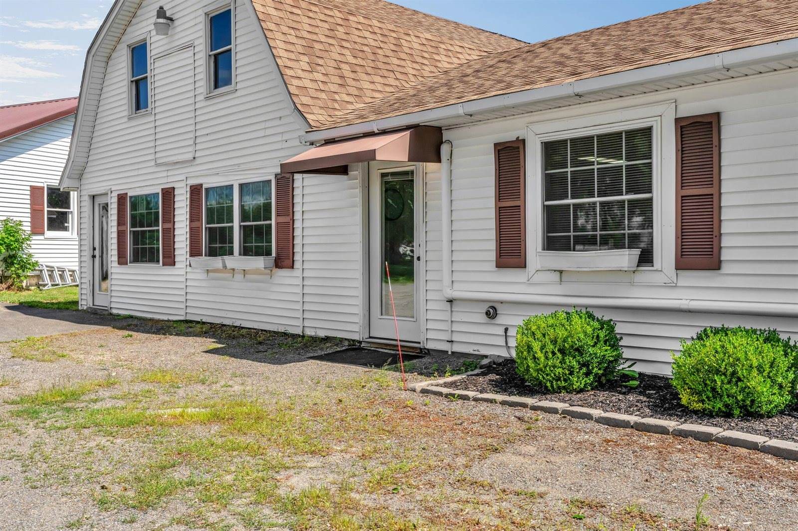 732 Main Street, Corinth, ME 04427