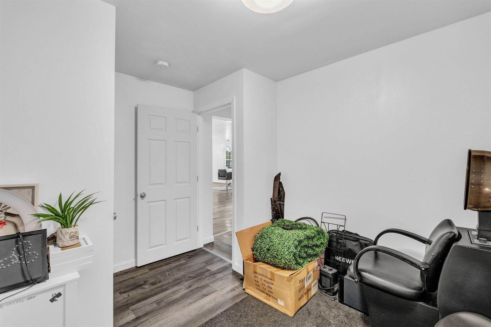 732 Main Street, Corinth, ME 04427