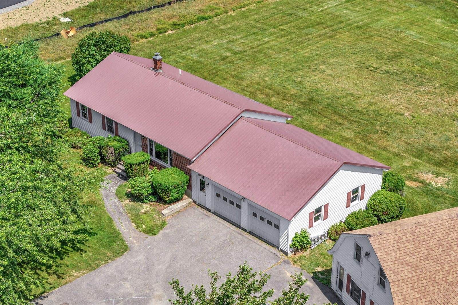732 Main Street, Corinth, ME 04427