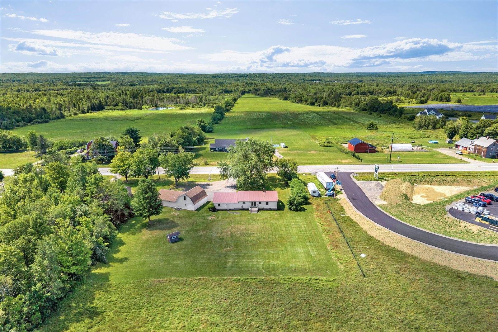 732 Main Street, Corinth, ME 04427