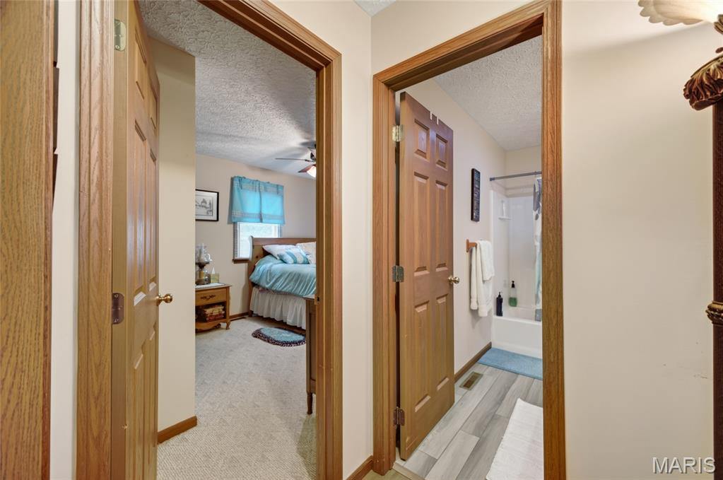 101 South Locust Street, Dixon, MO 65459