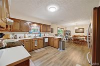 101 South Locust Street, Dixon, MO 65459