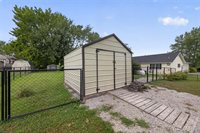 101 South Locust Street, Dixon, MO 65459