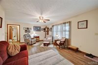 101 South Locust Street, Dixon, MO 65459