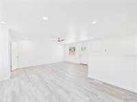 16201 Haidyn Road, Saint Robert, MO 65584