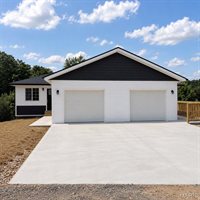 16201 Haidyn Road, Saint Robert, MO 65584