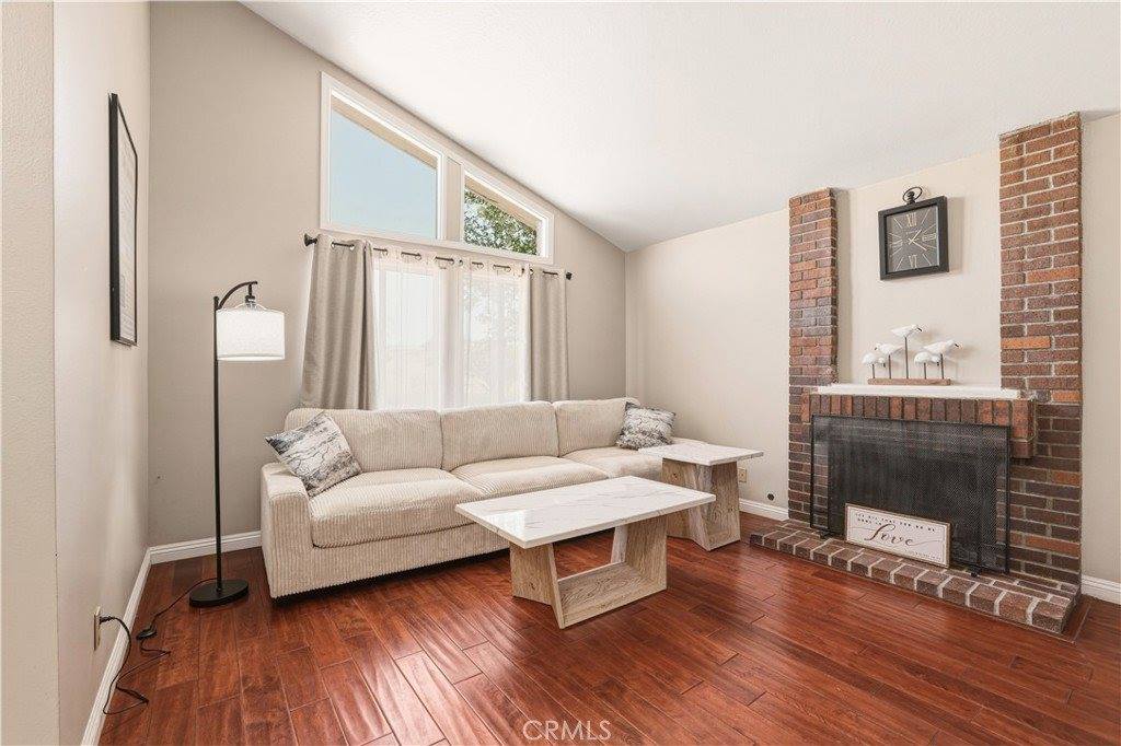 11841 Laughton Way, Porter Ranch, CA 91326