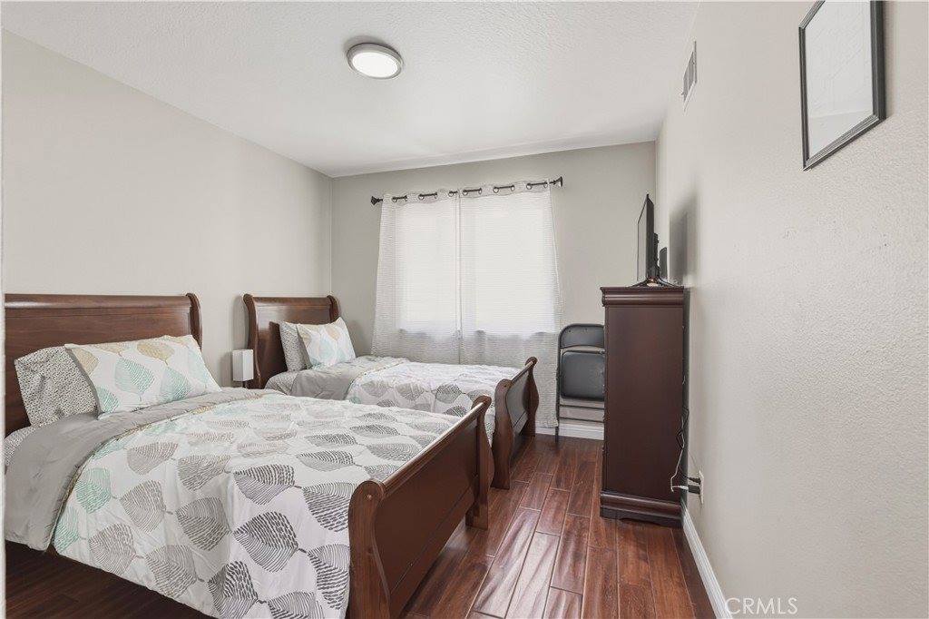 11841 Laughton Way, Porter Ranch, CA 91326