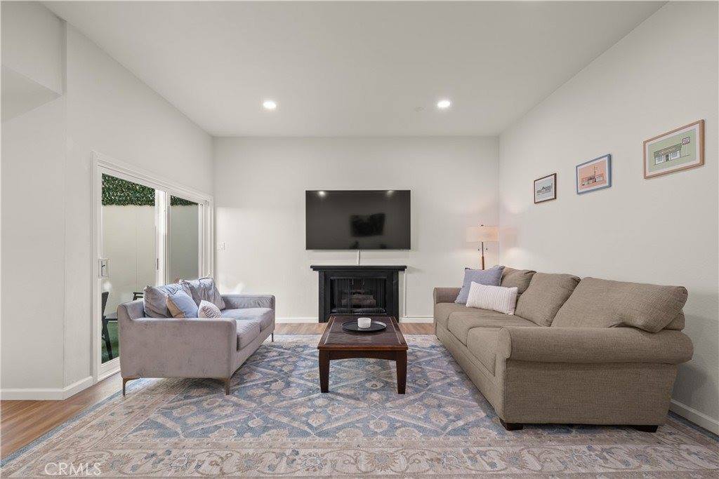 308 1/2 Commonwealth Avenue, Los Angeles, CA 90020
