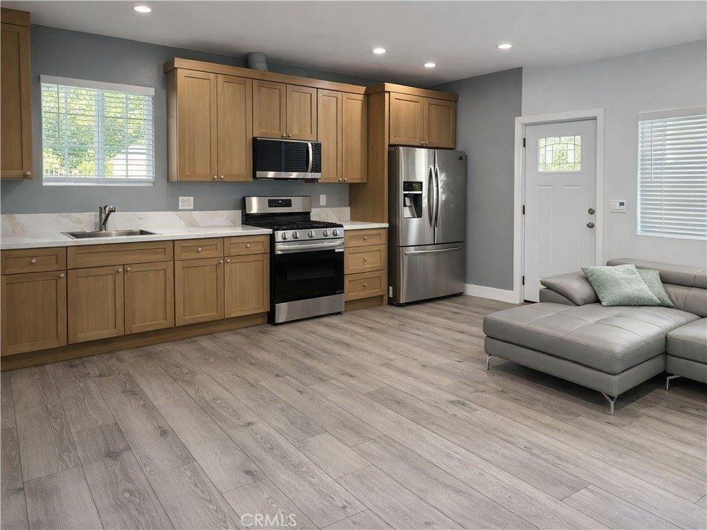 14673 Clymer St, San Fernando, CA 91345