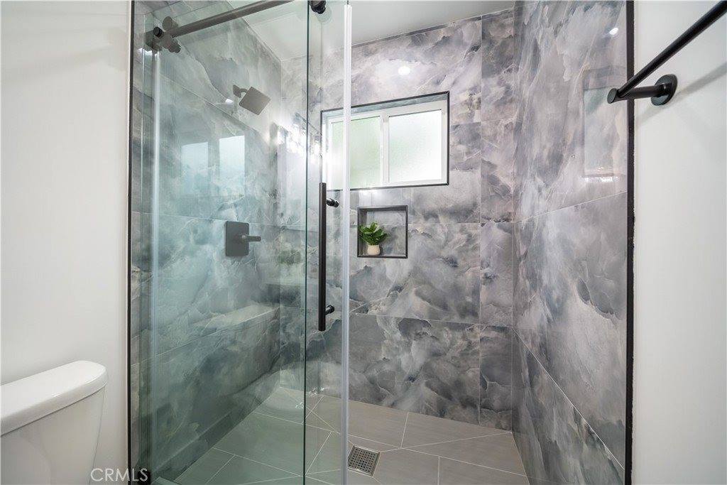 19918 Kittridge, Winnetka, CA 91306