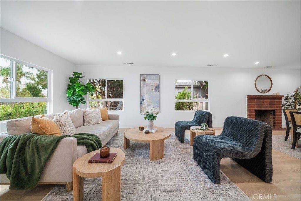 19918 Kittridge, Winnetka, CA 91306