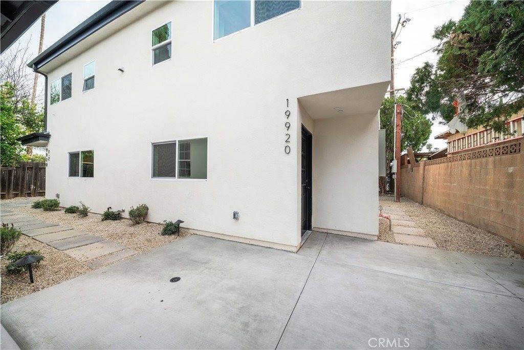 19920 Kittridge Street, Winnetka, CA 91306