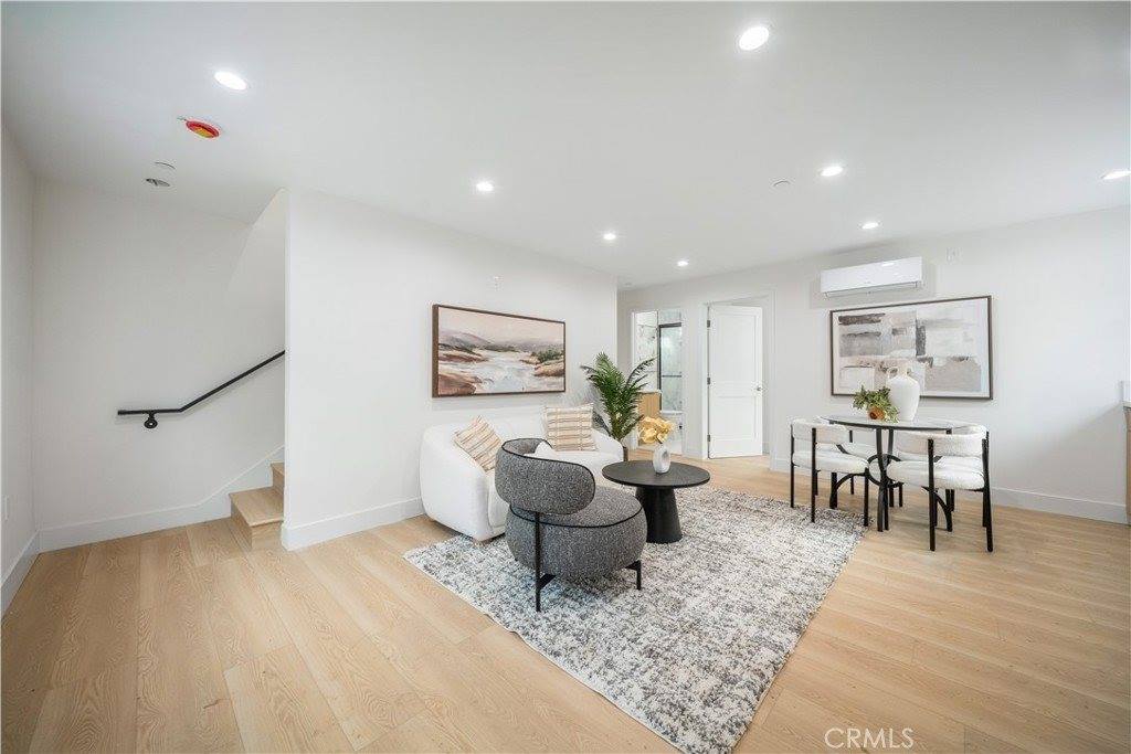19920 Kittridge Street, Winnetka, CA 91306