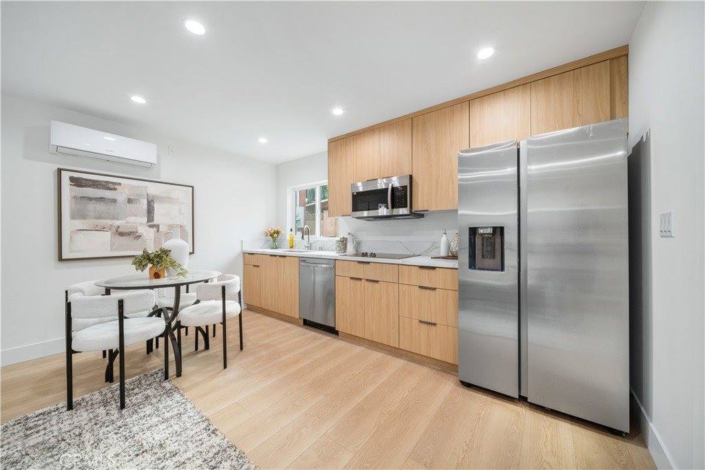 19920 Kittridge Street, Winnetka, CA 91306