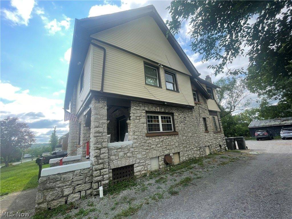 45 Indiana Avenue, Youngstown, OH 44505