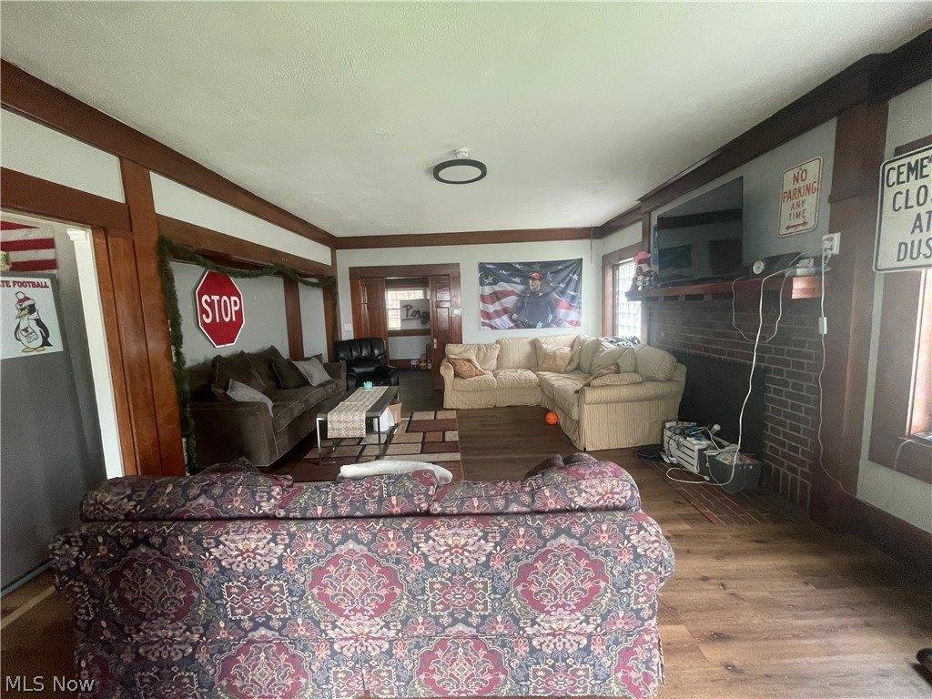 45 Indiana Avenue, Youngstown, OH 44505