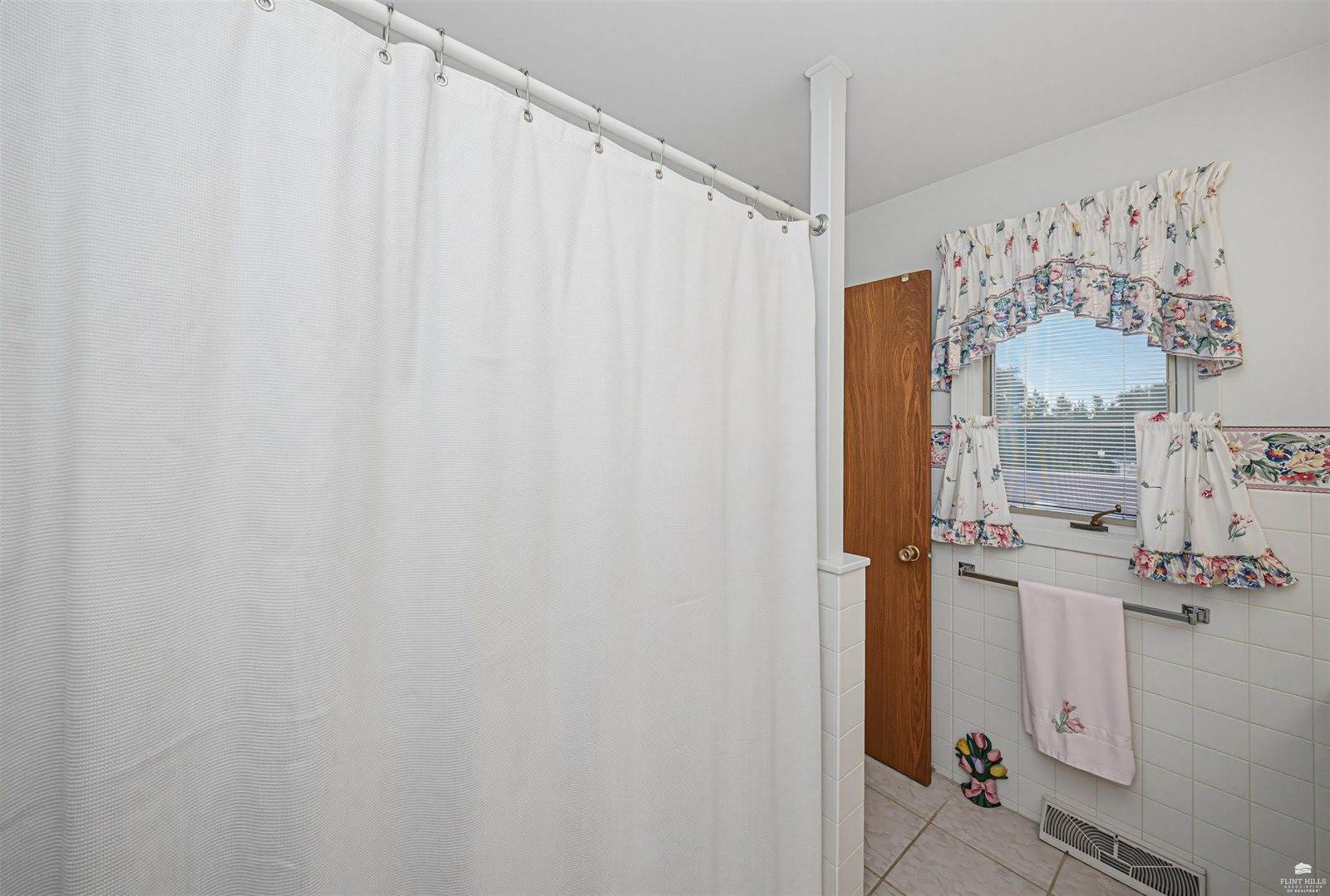 1234 Miller Drive, Junction City, KS 66441