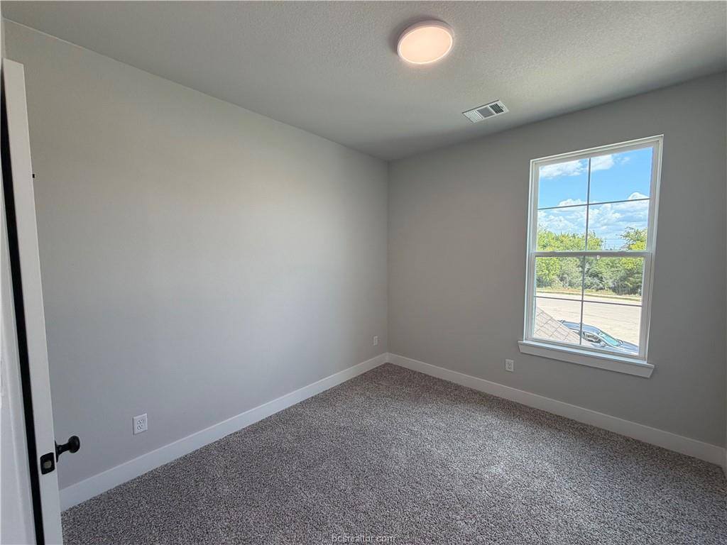 907 Fork Court, College Station, TX 77845