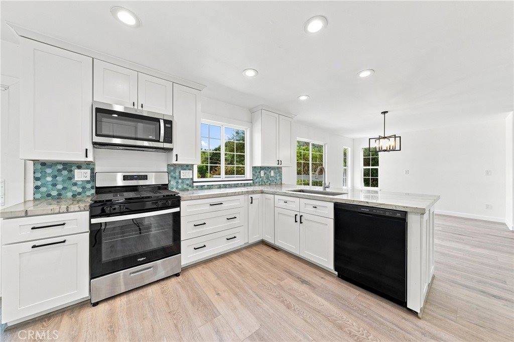 18027 North Shore, Hidden Valley Lake, CA 95467