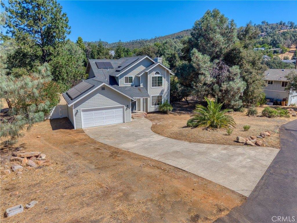 18027 North Shore, Hidden Valley Lake, CA 95467