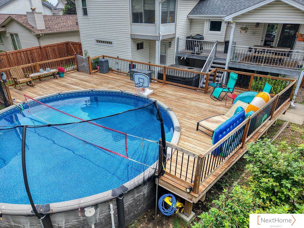 517 Lakeshore Drive, Lincoln, NE 68528