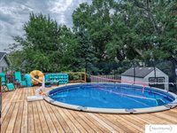 517 Lakeshore Drive, Lincoln, NE 68528