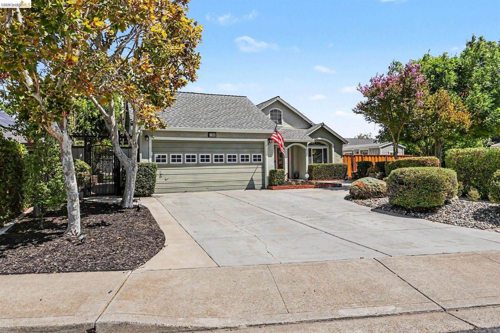 1760 Domaine Way, Oakley, CA 94561