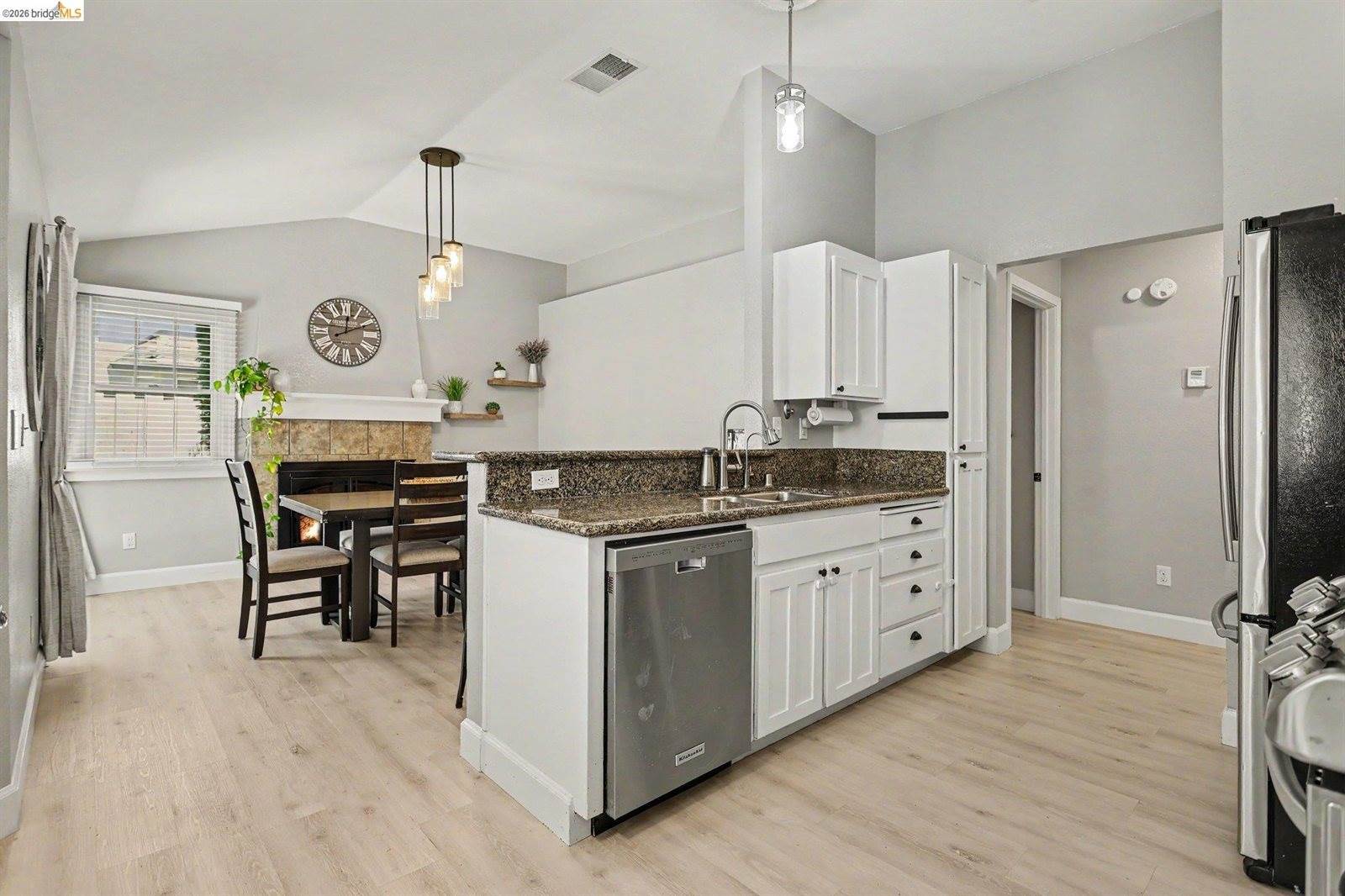 1760 Domaine Way, Oakley, CA 94561